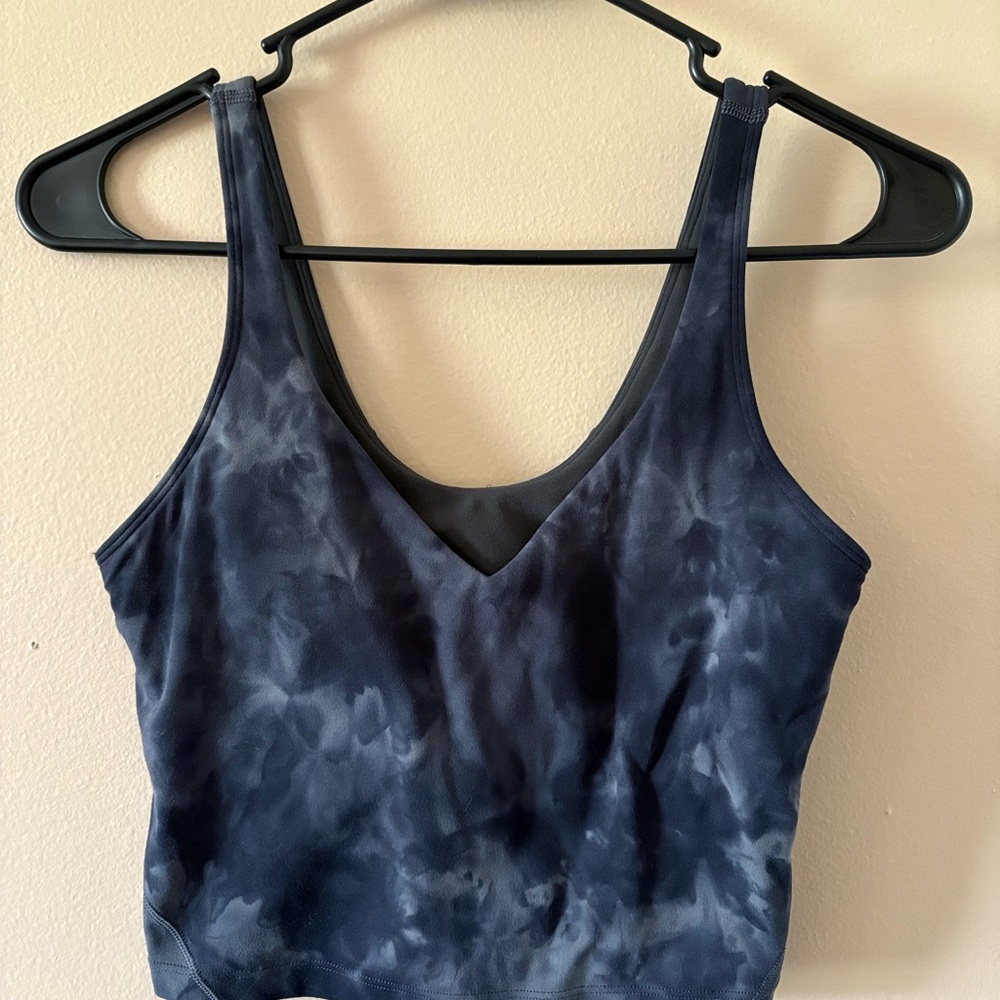 Lulu diamond dye align tank